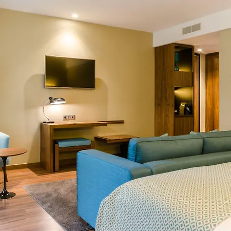 Vincci Liberdade Otel 4*